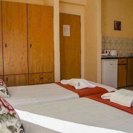 Yiannis The Beekeeper Apartments 케팔로스 외부 사진