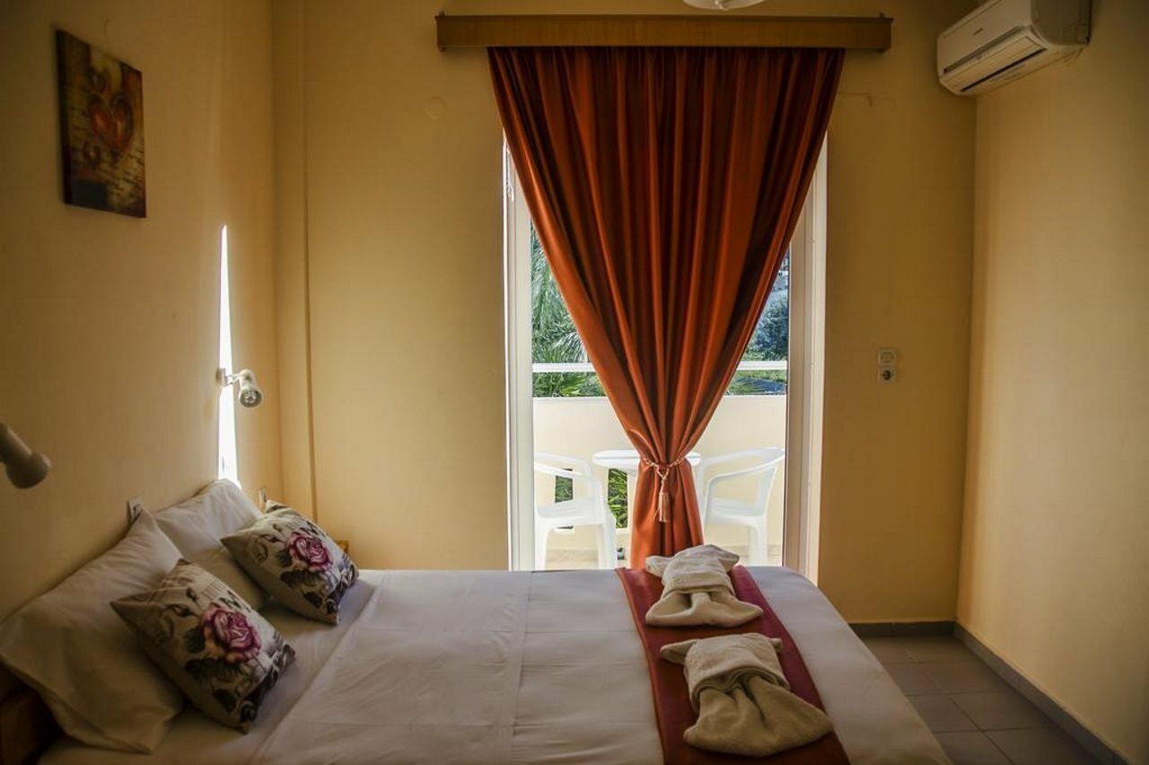 Yiannis The Beekeeper Apartments 케팔로스 외부 사진